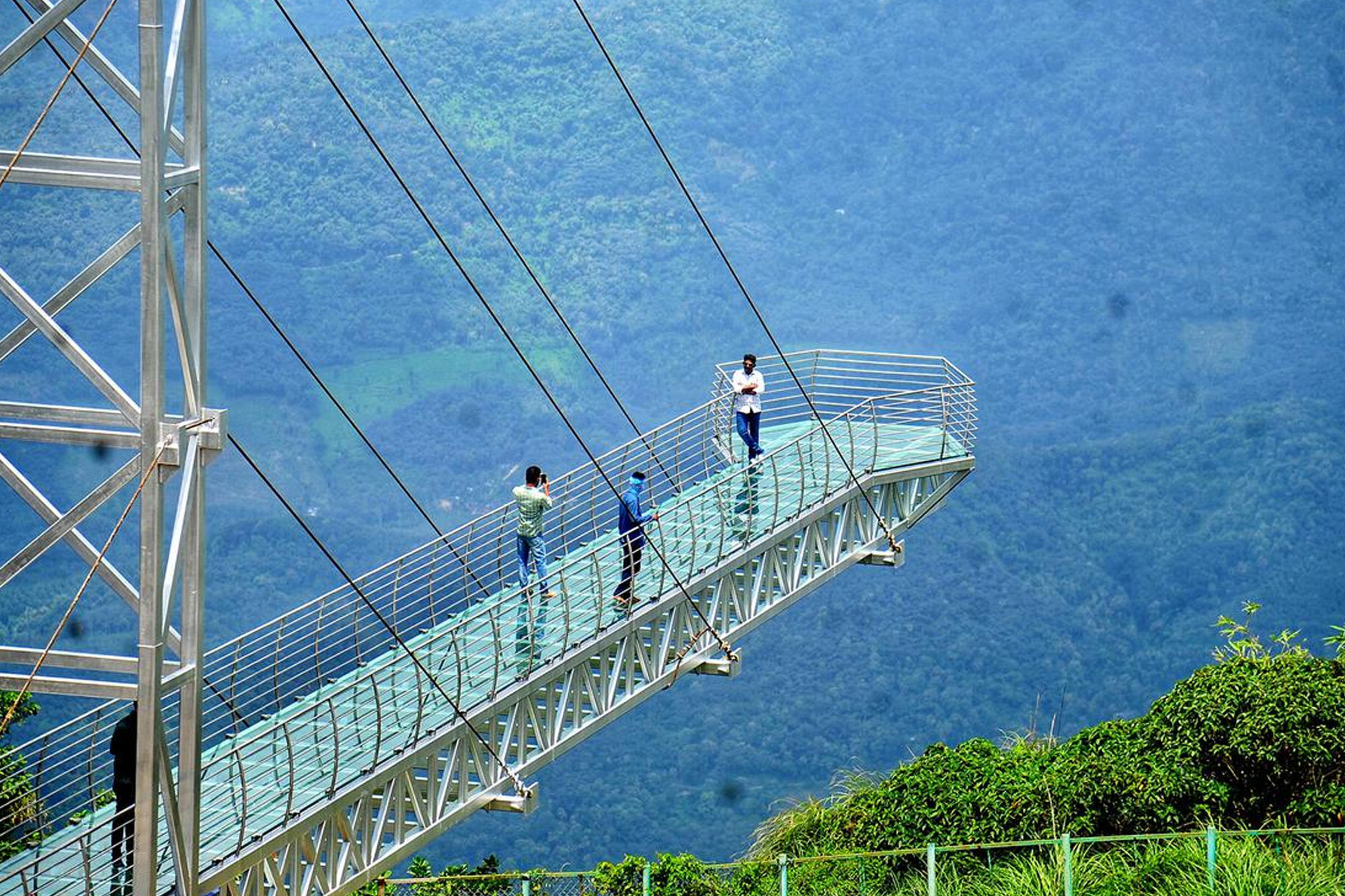 vagamon-glass-bridge-kerala